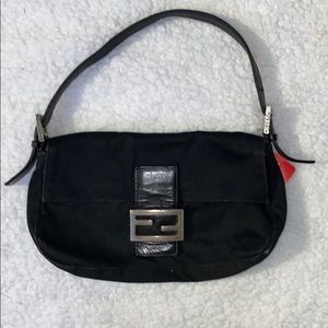 Fendi baguette🖤